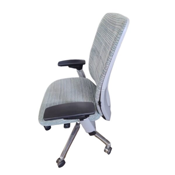 Steelcase Amia Chair Gray & Platinum Side View